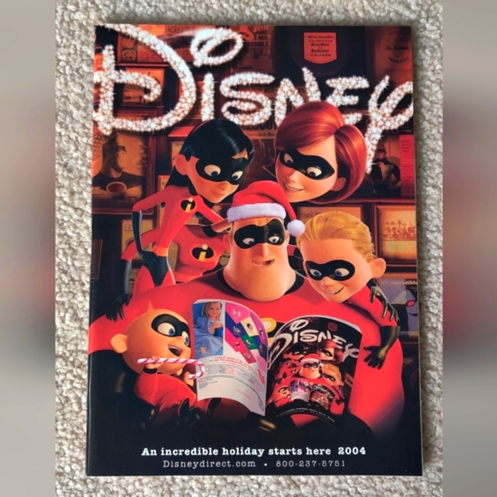 Disney Holiday and Halloween Catalog Collection 2004 - Picture 6 of 8